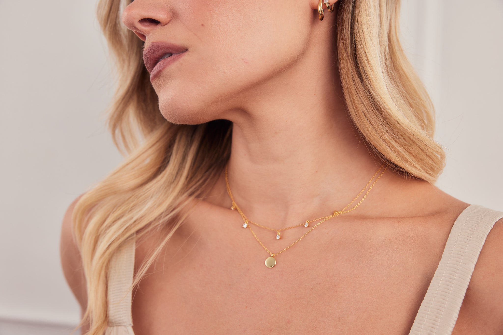 Pretty dainty necklaces on sale